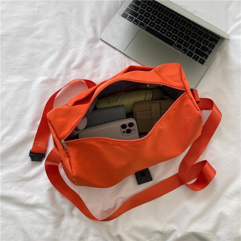 Oxford cloth tide brand messenger bag women's shoulder bag solid color shoulder bag casual back versatile commuter bag gift bag