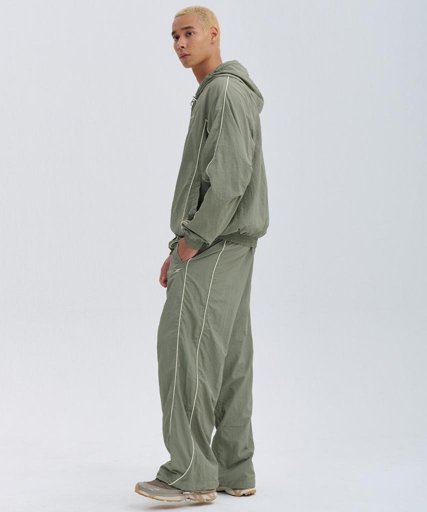 NINEZ Sporty Piping Curved Track Pants (2 Colors)