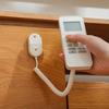 Magnetický držák na dálkové ovládání s pružnou šňůrou Snadná instalace Nástěnný Organizér na dálkové ovládání proti ztrátě