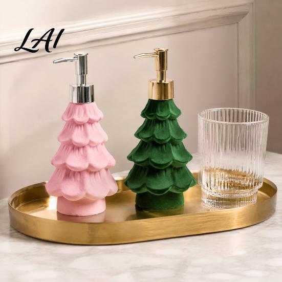 Christmas Tree Soap Dispenser Dispenser Flocking Effect Refillable Lotion Reusable Liquid Bottle Pump Bottle for Bathroom Kitchen Flocked Decor Sink