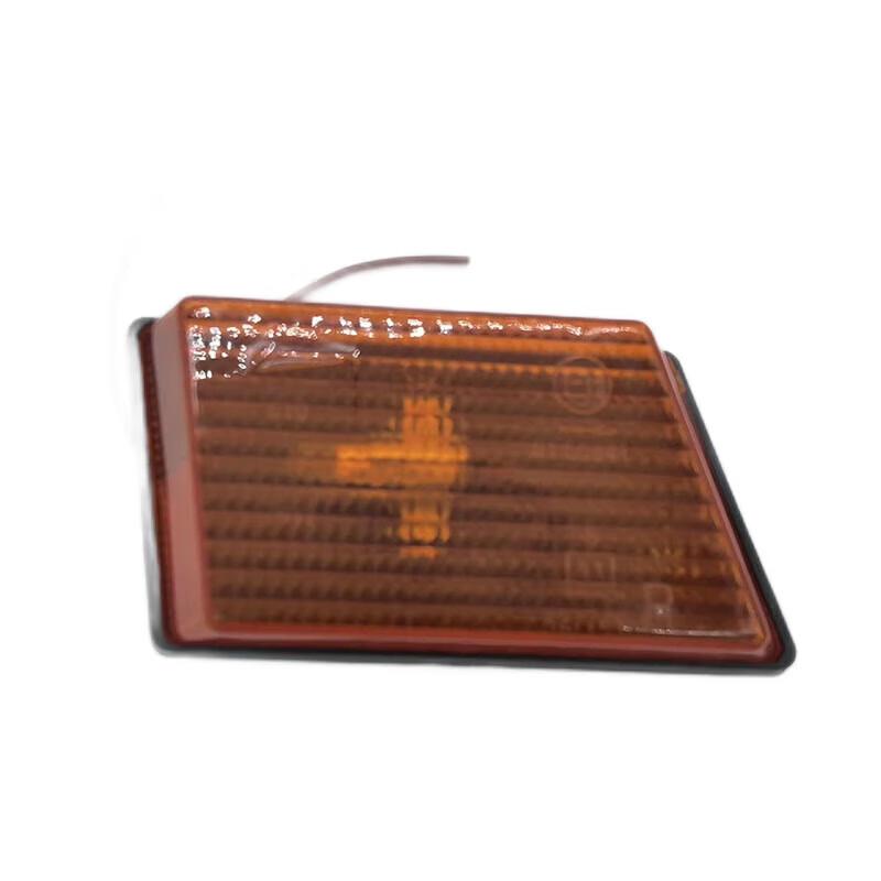 ZUIMI Shaanqi SX2110C Right Fender Turn Signal Light