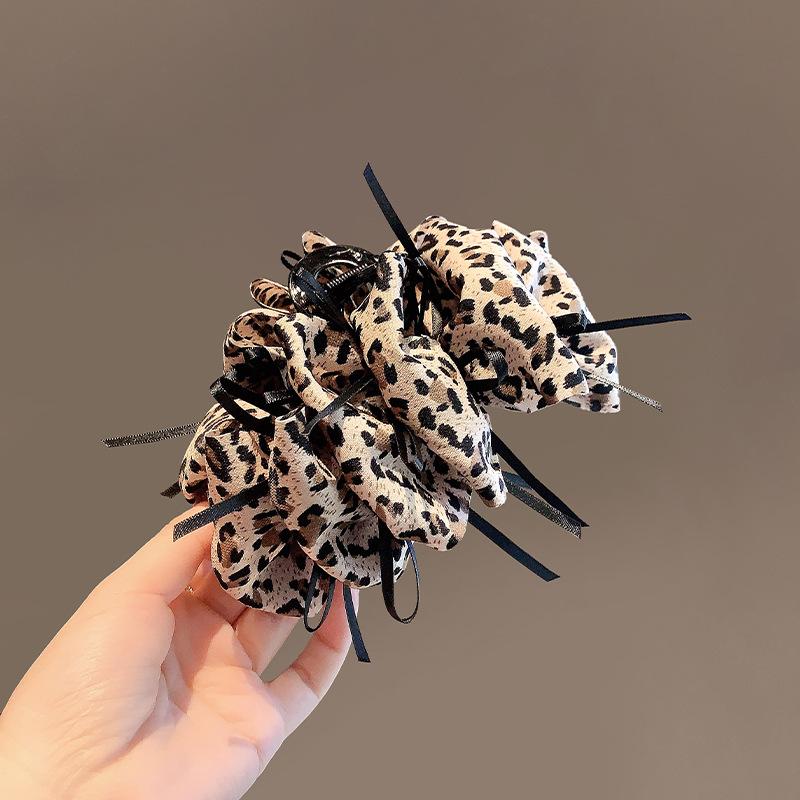 

Майяр плиссированная заколка-бант с леопардовым принтом, персонализированный зажим-акула для затылка, легкая роскошь, элегантные ретро аксессуары для волос