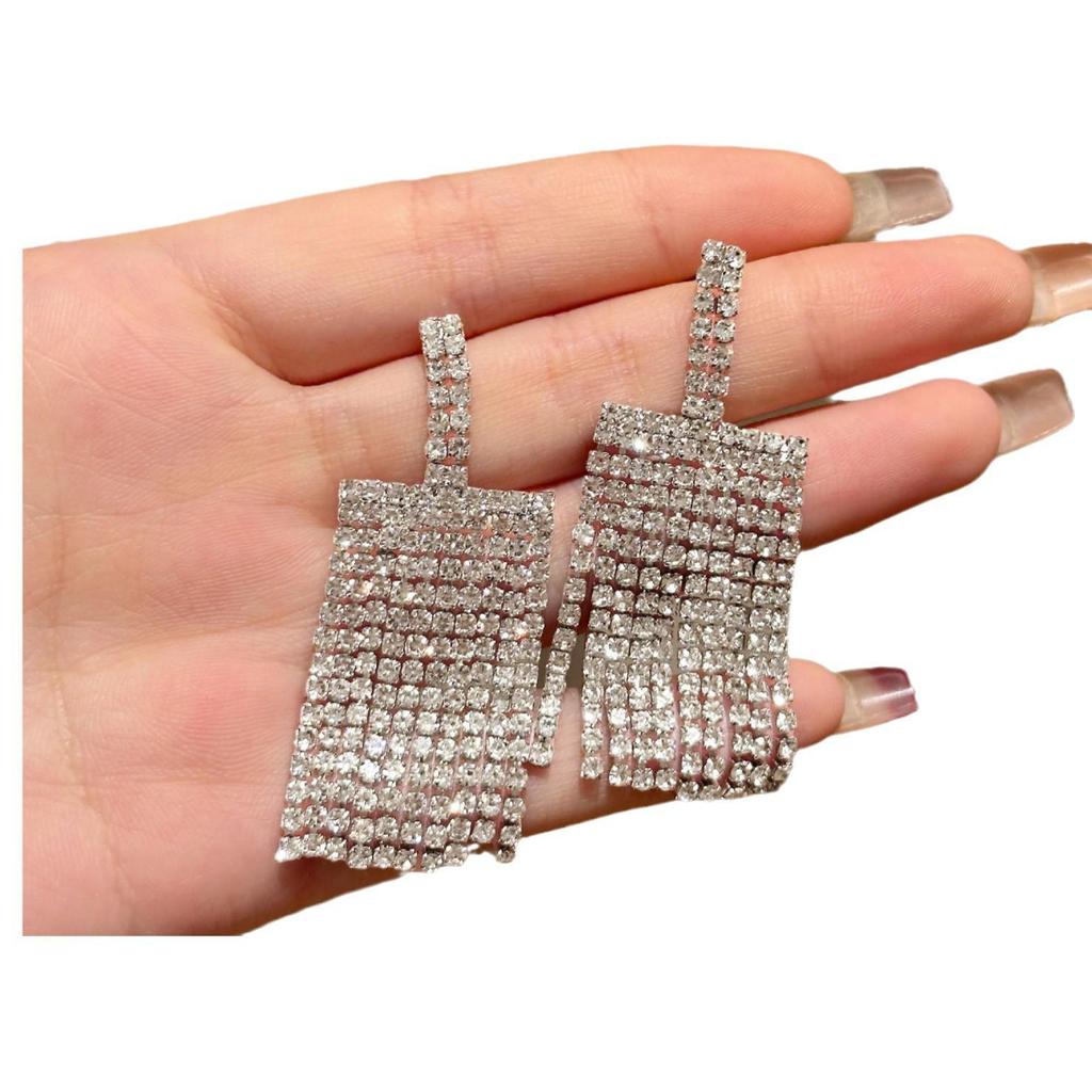 Goldene Strass Quastenohrringe - Super glänzendes Zirkon Design für Frauen