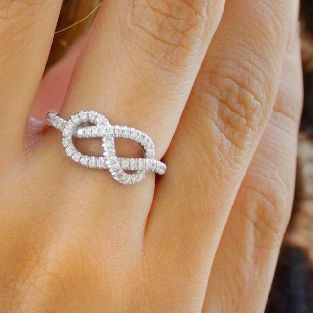 

Изящное женское модное кольцо с дизайном в форме спирали, блестящие кубические циркониевые украшения для повседневной носки, все подходящие трендовые аксессуары 6