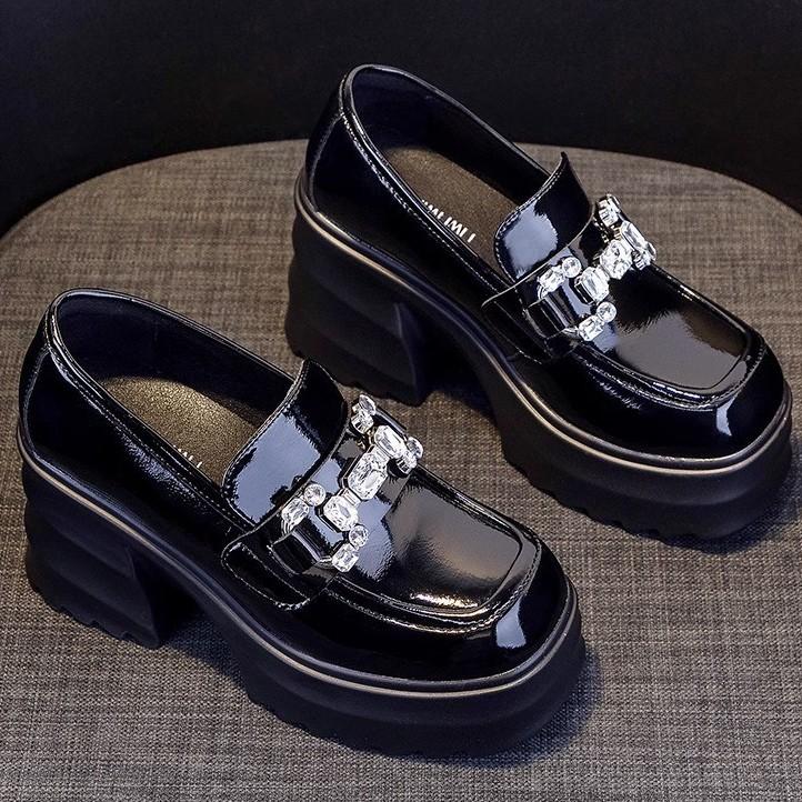 Wewnętrzne podwyższenie małe skórzane buty damskie buty wiosna i jesień nowa podeszwa typu muffin gruby obcas Mary Jane