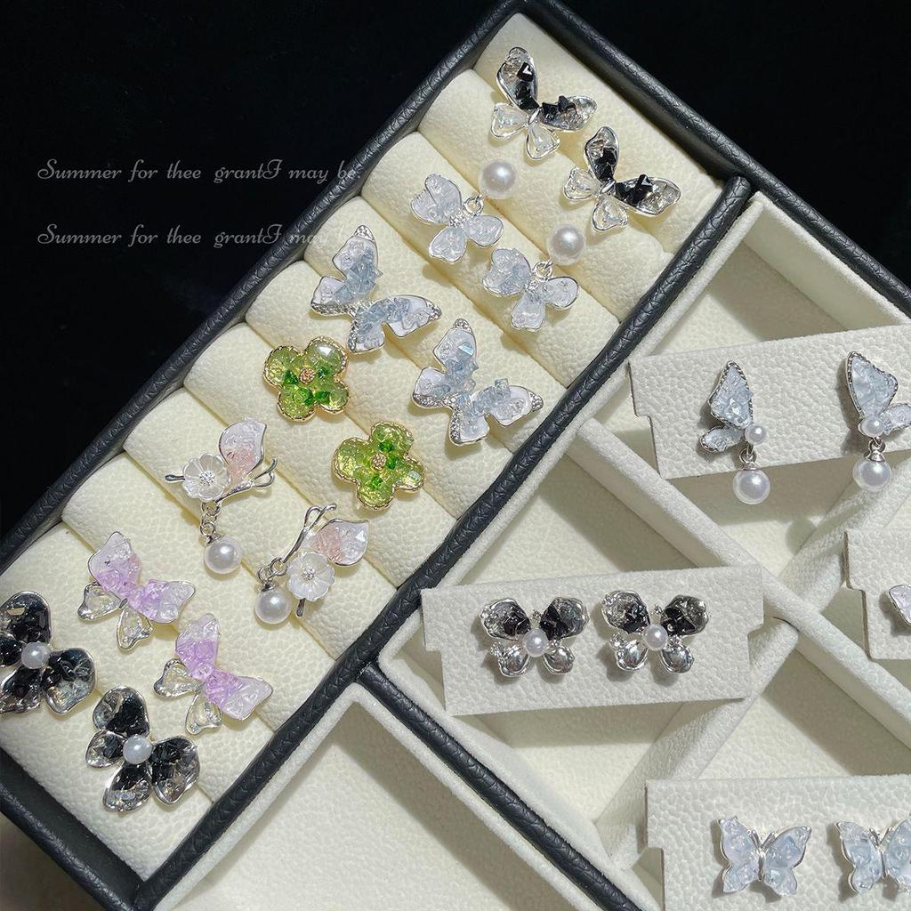 Exquisite Pearl Butterfly Earrings with Silver Needle – Gradient Light Luxury Design for Women