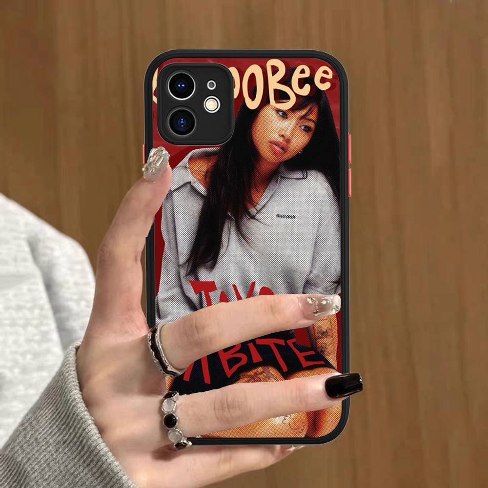 

Popular Indie Singer B-Beabadoobee Phone Case For IPhone 16 15 14 13 12 11 Pro Max 7 8 6 6s Plus Matte Cover iphone 15pro max