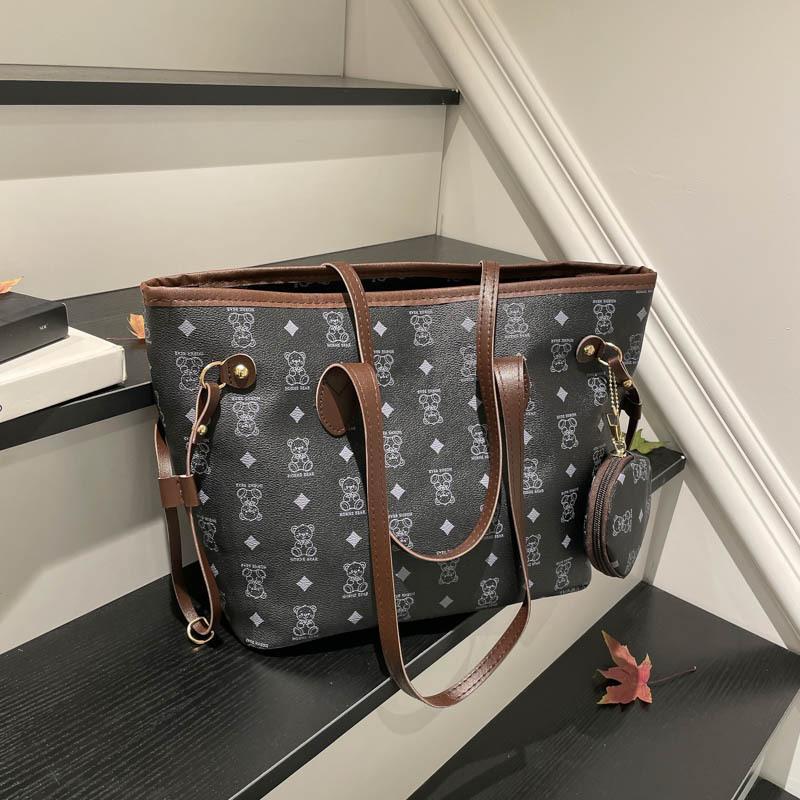 

2025 tote bag new large-capacity commuter bag autumn and winter contrasting color shoulder bag trendy work bag