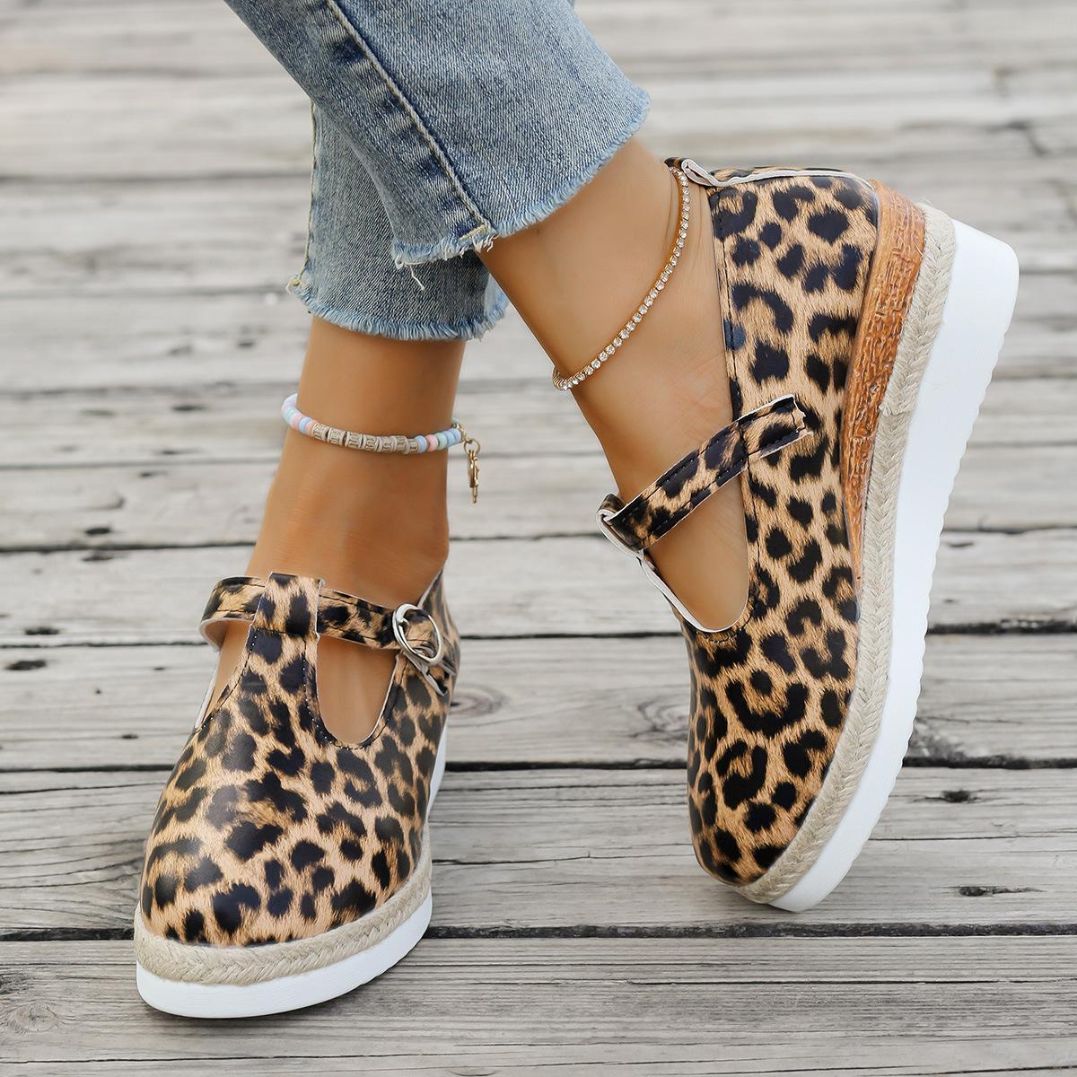 

Fashion 2025 spring and autumn new large size hemp rope wedge sole single shoes women retro national wind buckle women s shoes 37 цветной печати леопарда