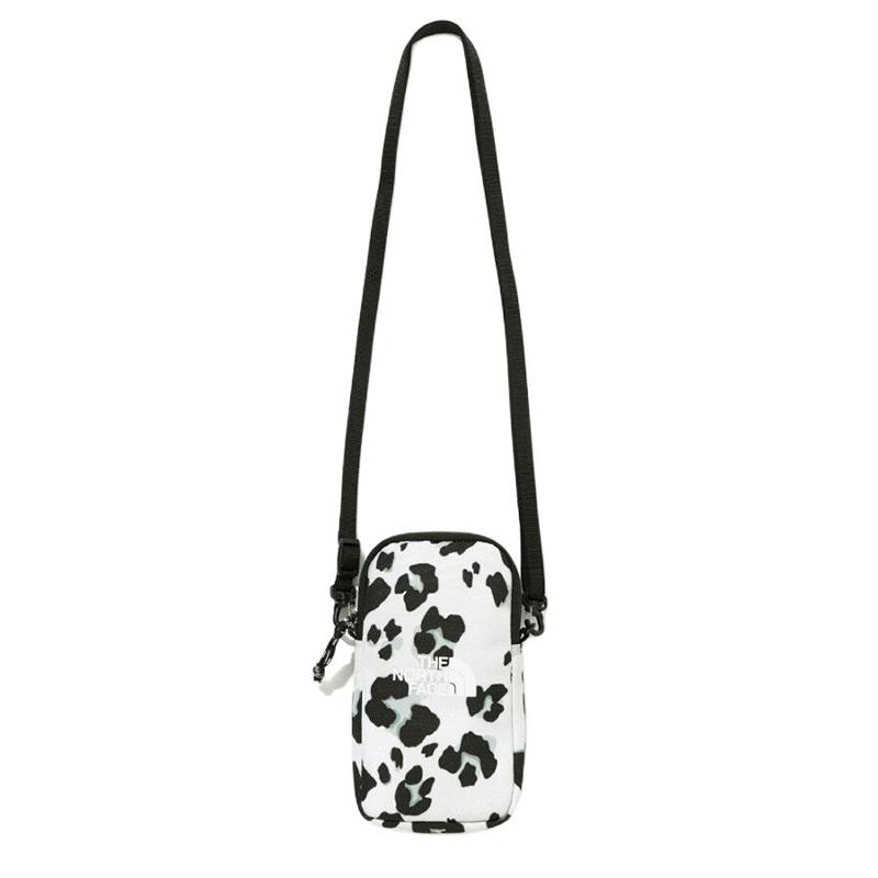 

The North Face Gray Logo Zipper Canvas Phone Bag Mini Crossbody Bag Unisex bags Black White Leopard-Print NN2PM62K Black White Leopard Print