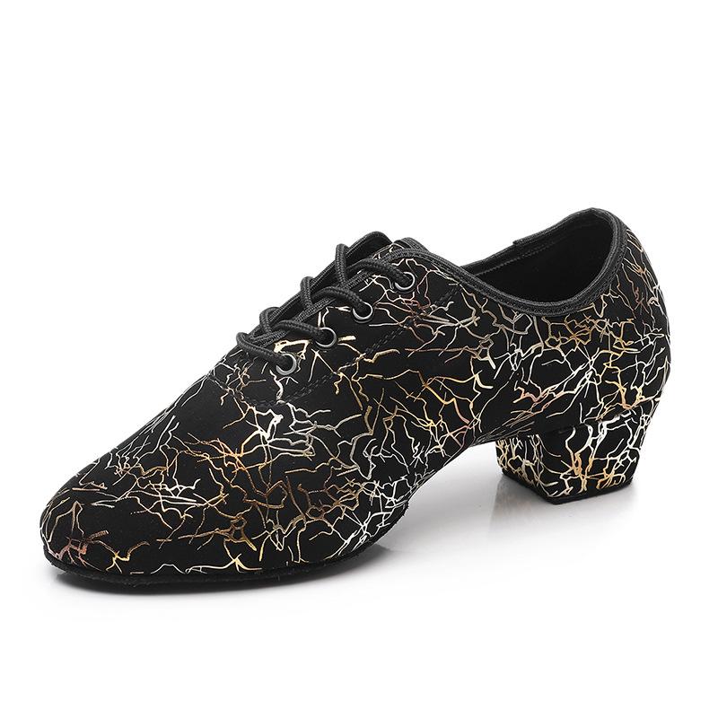 Comode Scarpe da Danza Latina - Tacco Basso per Donne e Tacco Medio per Uomini, Punta Chiusa, Perfette per Cha Cha & Danza Standard.