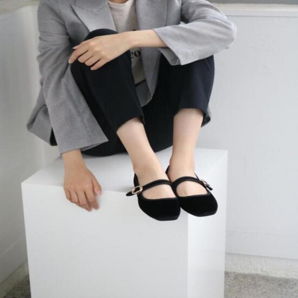 Open Run Boterbe TOne On TOne Suede Flats