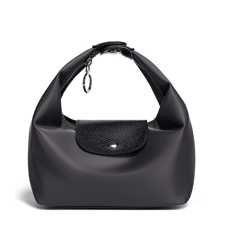 Niche Design High-End Handbag Women'S Fashion Commuter Underarm Bag Shoulder Bag Simple And Versatile Water