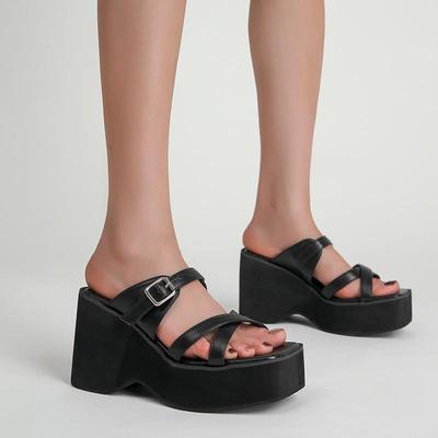 Chinelos de plataforma de decoração de fivela de cinto para mulheres saltos de cunha mulas sem costas dedo aberto cor sólida sapatos de praia ao ar livre