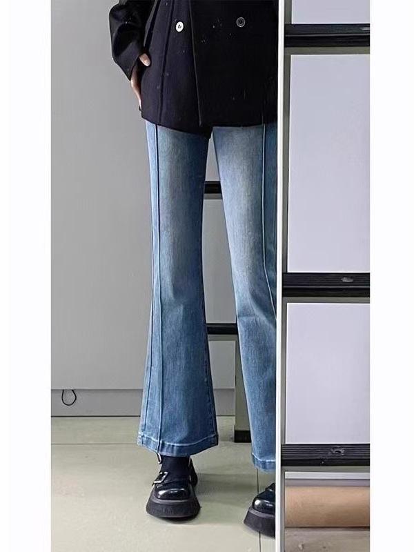 Autumn/Winter High Waist Plus Size Velvet Flare Jeans for Pear-Shaped Women