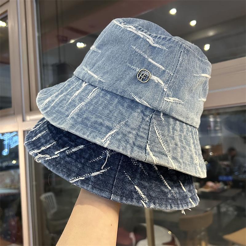 

Do old denim bucket hat women s retro wide brim show face small hat simple versatile sunshade sunscreen basin hat tide adult (56-58cm) світло-синій колір