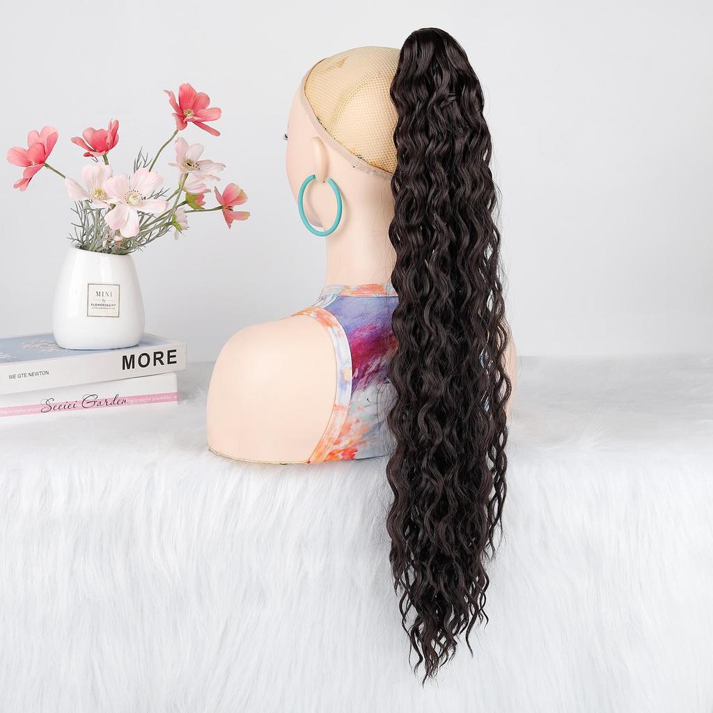 Coda di Cavallo Lunga Profondamente Ondulata Riccia Estensione per Capelli a Coda con Pinza a Morsetto Coda di Capelli Sintetica per Donne Uso Quotidiano