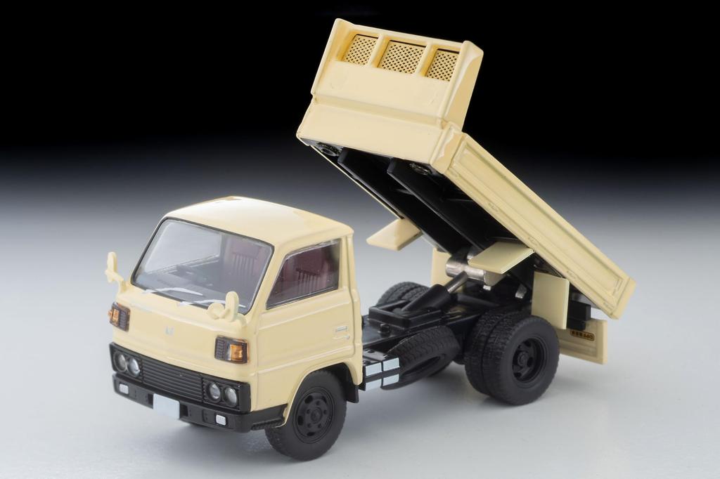Tomica Limited Vintage Neo Japanese Car Era 19 Mitsubishi Fuso Canter Dump Truck Specification 1980 Model Finished Product 333999 1/64 LV-N Sakana-kun