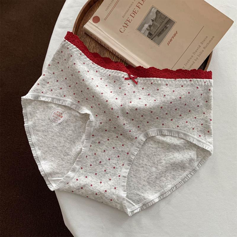 Japanese Cute Story Kids' Cotton Underwear for Girls, Antibacterial, Extended Crotch, Mid-Waist Briefs