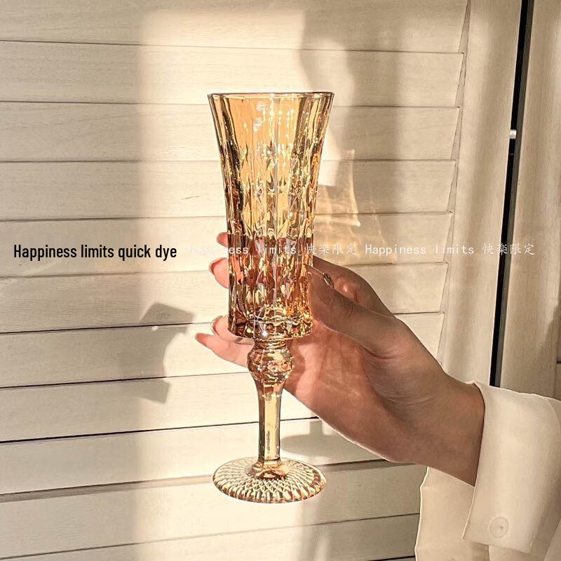 ZISIZ Retro Diamond Relief Champagne Glass