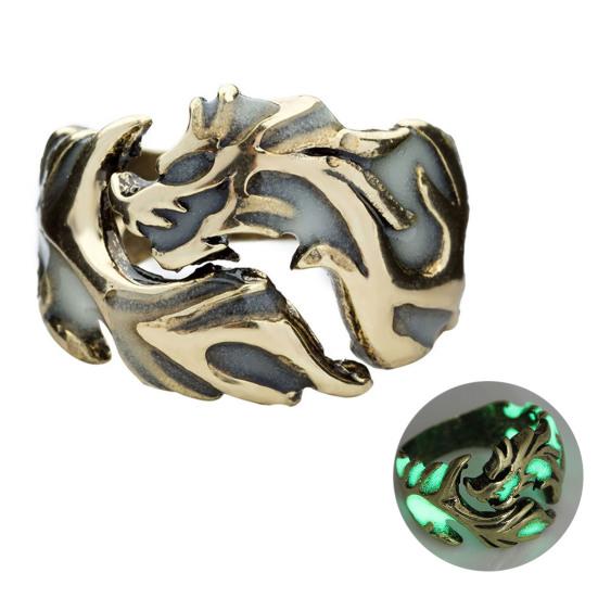 Pimeduses helendav helendav meeste sõrmus laheda isiksusega lendava draakoni sõrmus baari jaoks