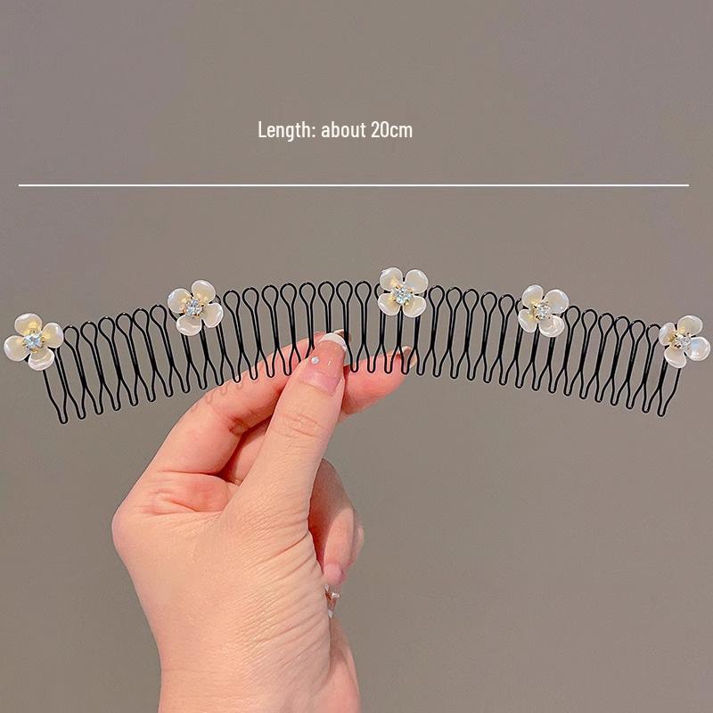 Girls' Summer Cartoon Baby Hair Comb - Gentle, Secure, Non-Damaging Hair Care Accessory