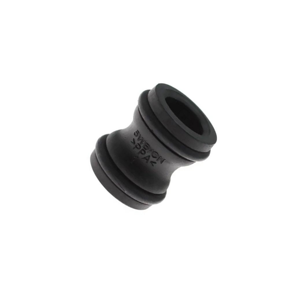 

Radiator connector for Volkswagen 06H121131D