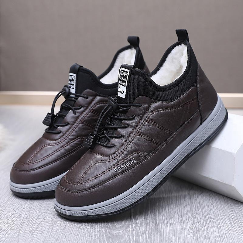 

Snow boots for men, winter with plush and thick leather surface, waterproof cotton shoes, anti slip, casual and warm shoes 44