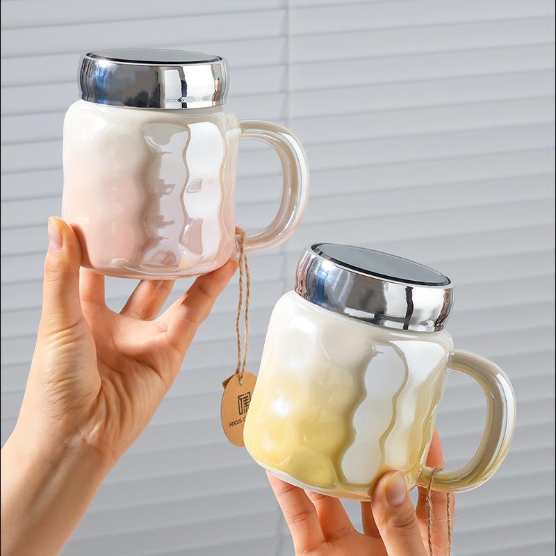 

Зеркальная кружка с крышкой, цветная, высококачественная, большая емкость, керамическая кружка с ручкой, креативная кружка в стиле Ins, сувенир, подарок 450ML