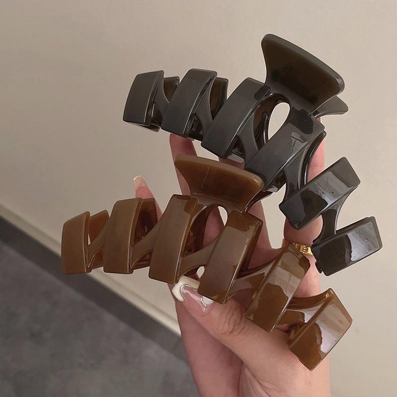 Sweet Jelly-Style Claw Clip: Versatile Hair Accessory for Updos and Waves - Japanese Fashion