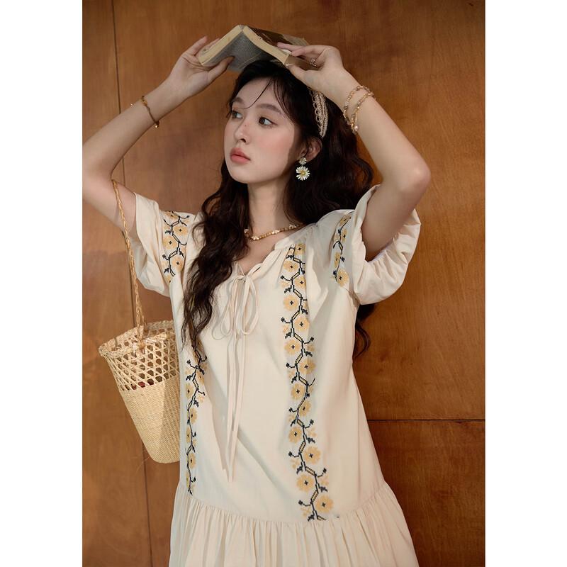 Women's Boho Embroidered V-Neck Vacation Midi Dress