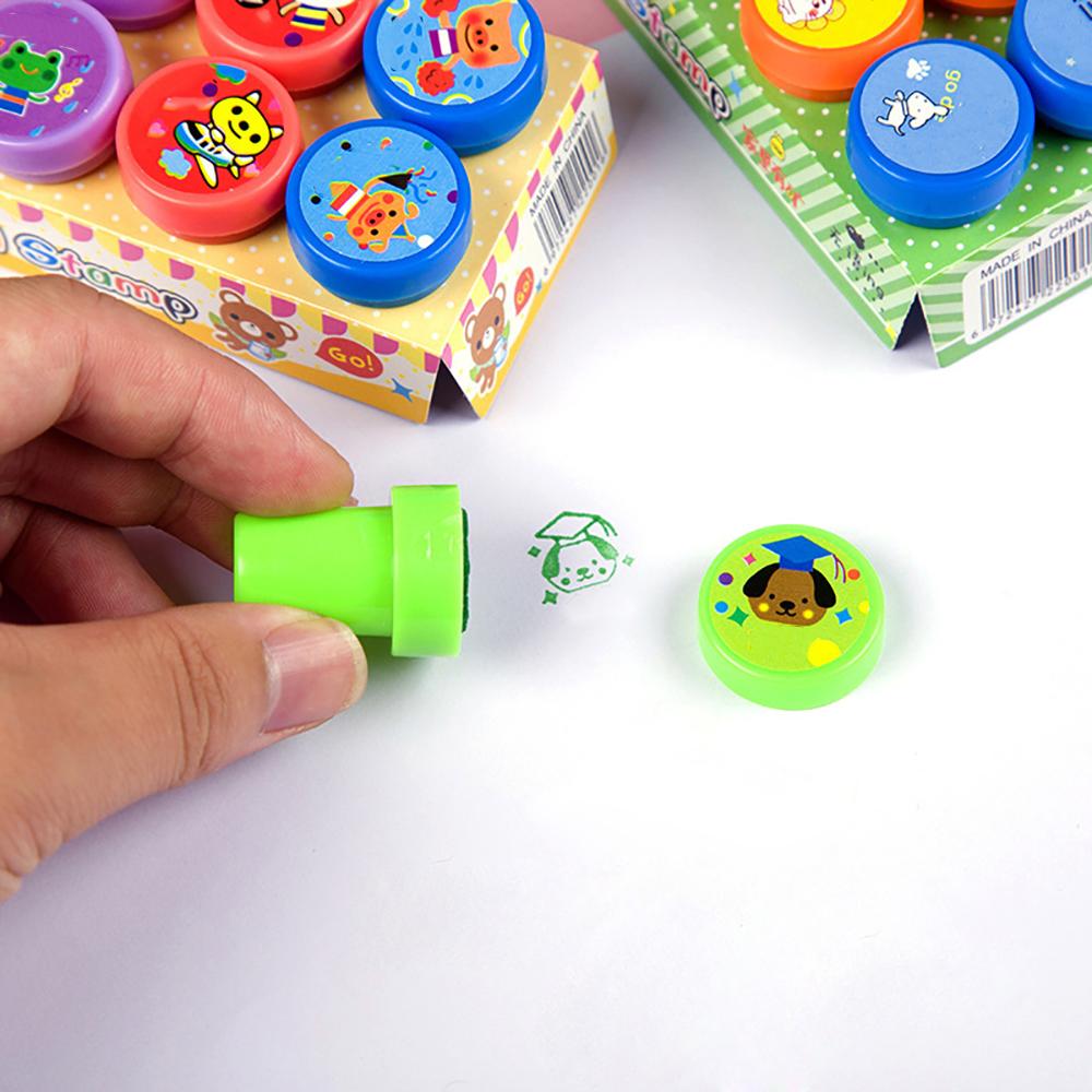 Kreativní 10ks kreslené dětské razítko DIY scrapbook Fotoalbum Dekorace Graffiti pečeť Mateřská škola Povzbuzení Razítko Dárky