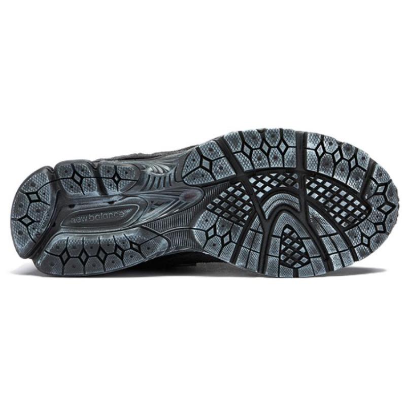 New Balance 2002R Lace Up Sneakers Sneakers M2002RDB