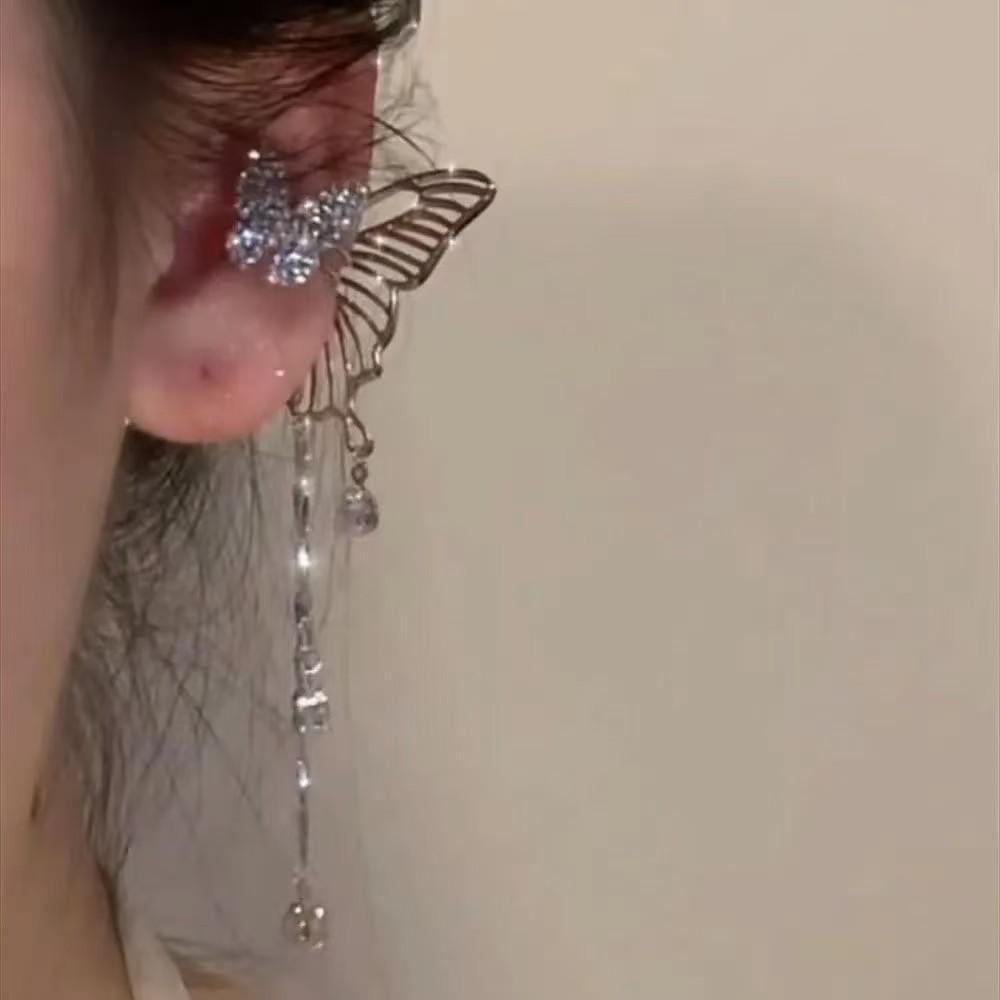 Sweet Butterfly Tassel Ear Cuff - No Piercing Needed - New Stylish Women's Long Earrings