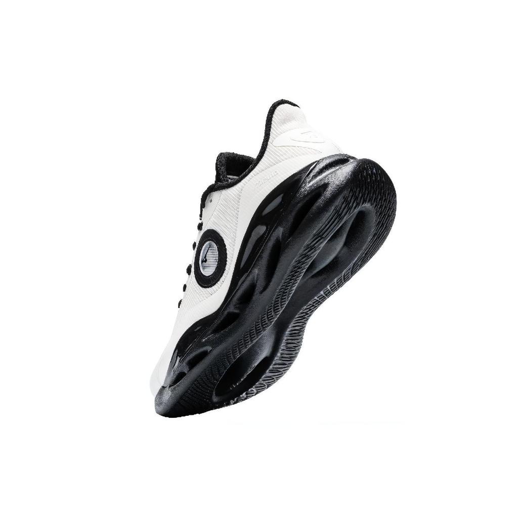 Mizuno Koi 2.0 Mesh Versatile Sports Shock Absorption Non-Slip Wear-Resistant Low-Top Casual Shoes Unisex sneaker White Black D1GH230903