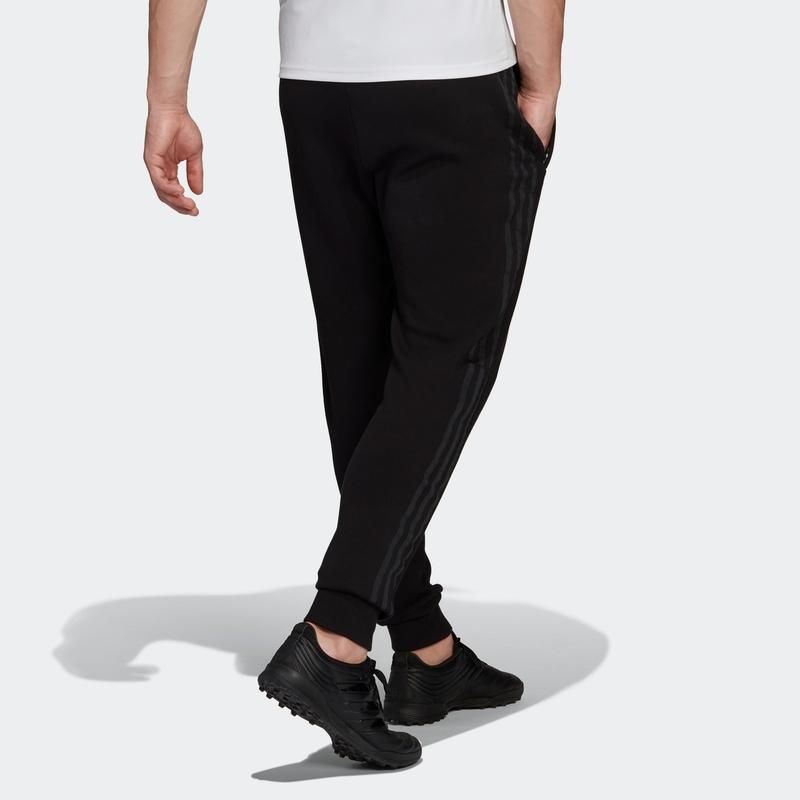 Adidas Herren Jogginghose mit Seitenstreifen und Kordelzug Schwarz GT7697