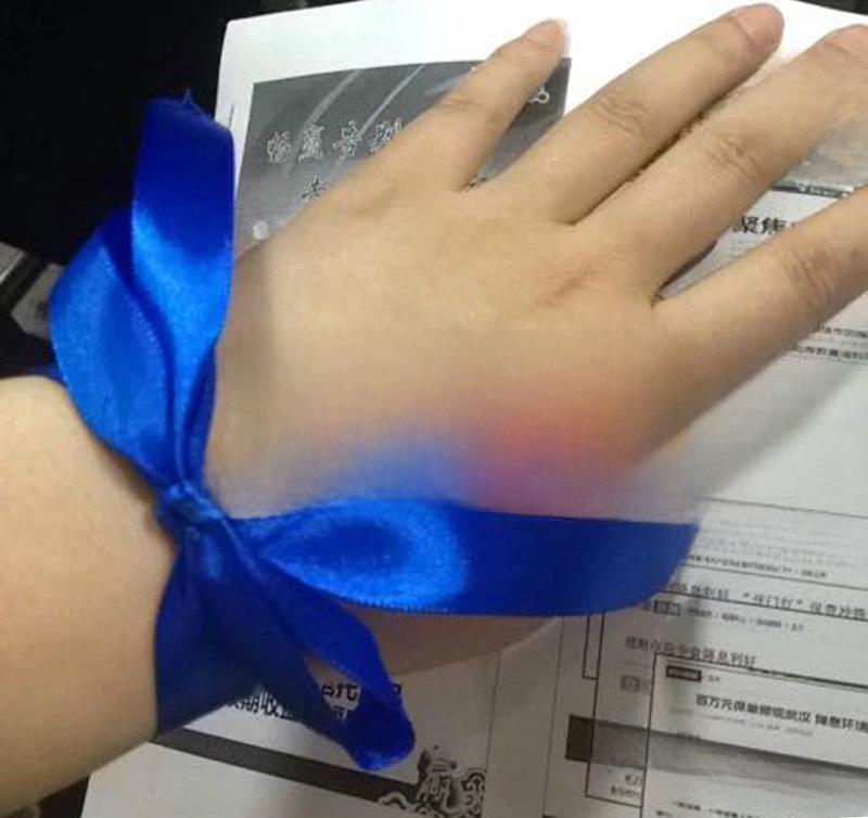 Red Satin Ribbon - 2cm Wide, 22 Meters Long, for Baking and Crafts