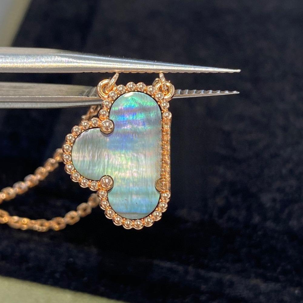 V Gold Four-leaf Clover Plated 18K Gold Necklace with Jewelry Women's High Version White Fritillary Rose Gold Pendant Light Luxury Niche