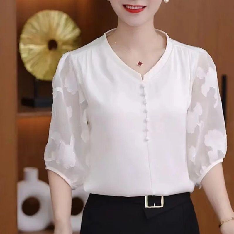 

Женская рубашка высокого класса лето 2025 новый темпераментный дизайн в стиле легкой роскоши универсальный и стройнящий топ с эффектом омоложения M белый