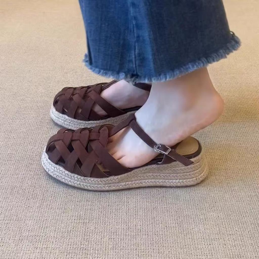 2025 New Summer Popular Retro Style Cross Belt Bag Head Slope Heel Not Tired Feet Super Soft Roman Sandals Women's Outer Wear