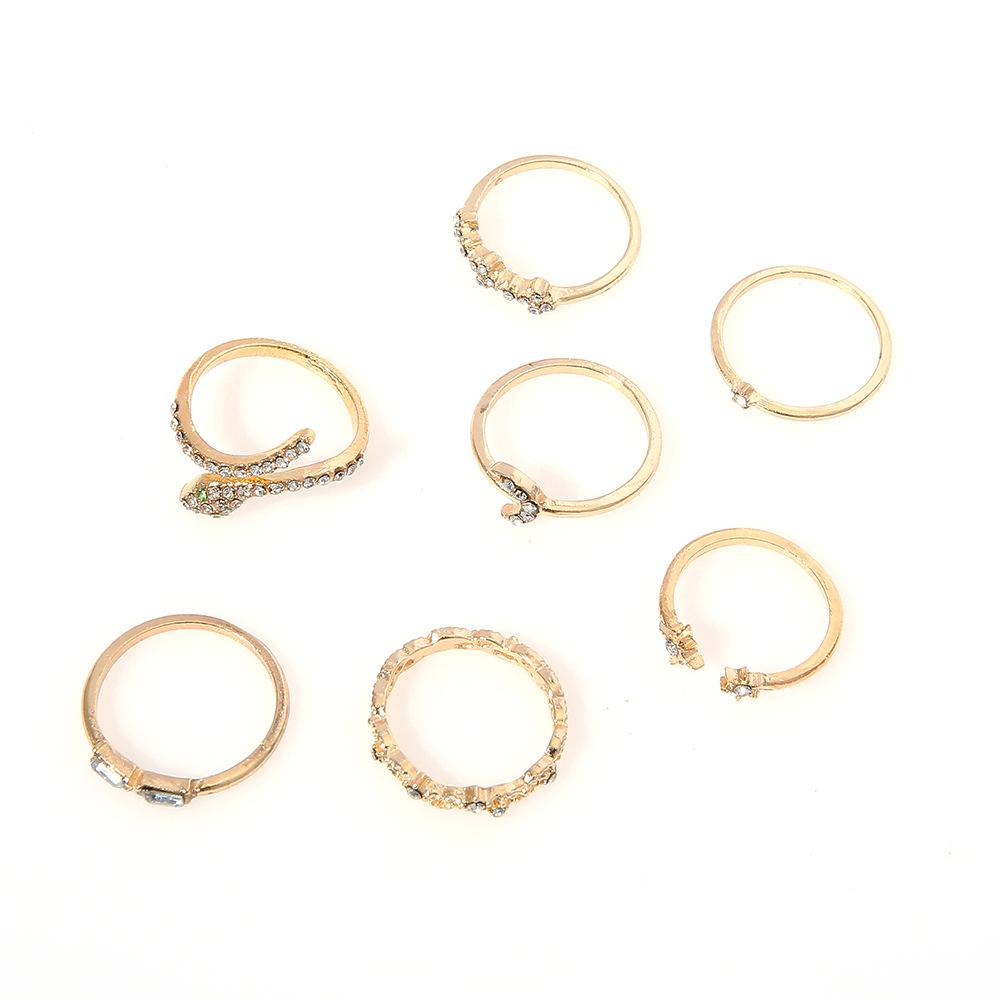Full Of Diamond Stars Moon Snake Personality Retro 7-Piece Ring Female