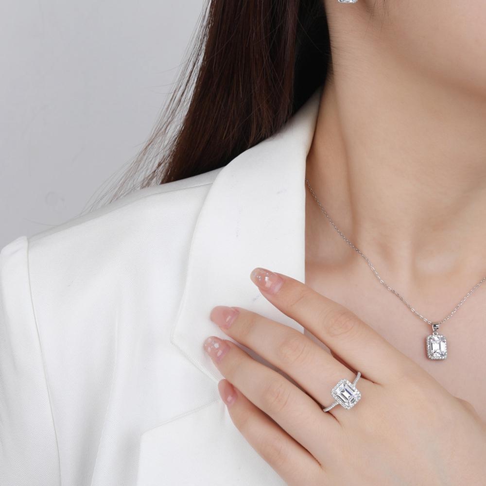 Collier Pendentif Argent 925 Avec Zircon Blanc - Longueur 45cm - Neuf Sans Emballage