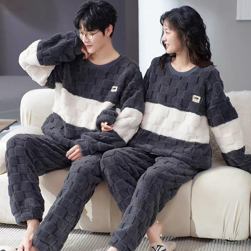 Winter Women's Warm Pajama Set • Cute Bear Pattern • Casual Loungewear Set