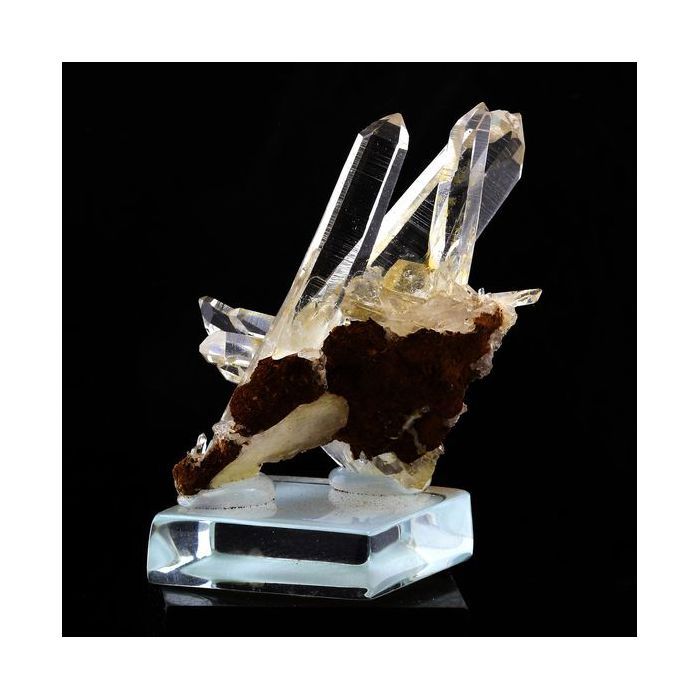 Pierres et Minéraux. Quartz. 124.0 ct. Vizille, Isère, France..