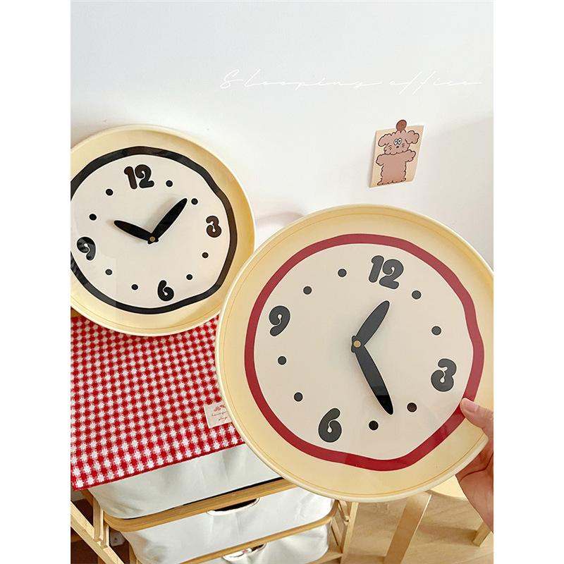 Modern Cream Style Silent Wall Clock for Living and Study Rooms