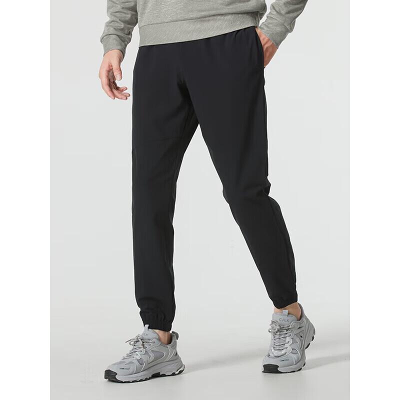 Under Armour Men s Woven Loose Fit Pants M