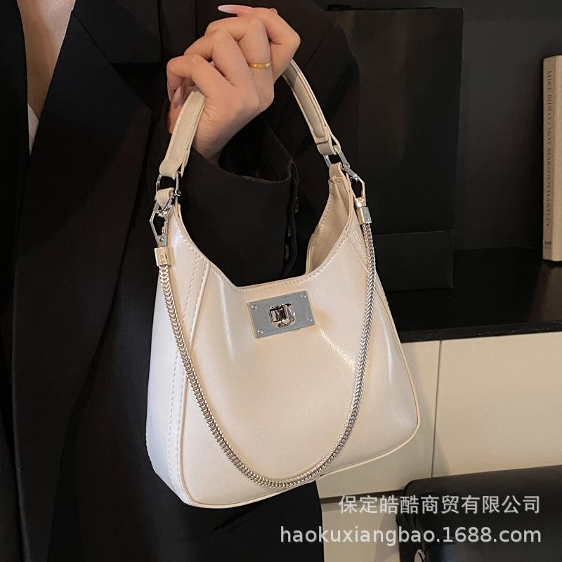 Premium Retro Bag Women's Spring and Summer 2025 New Niche Design Shoulder Messenger Bag Korean Version Portable Bucket Bag
