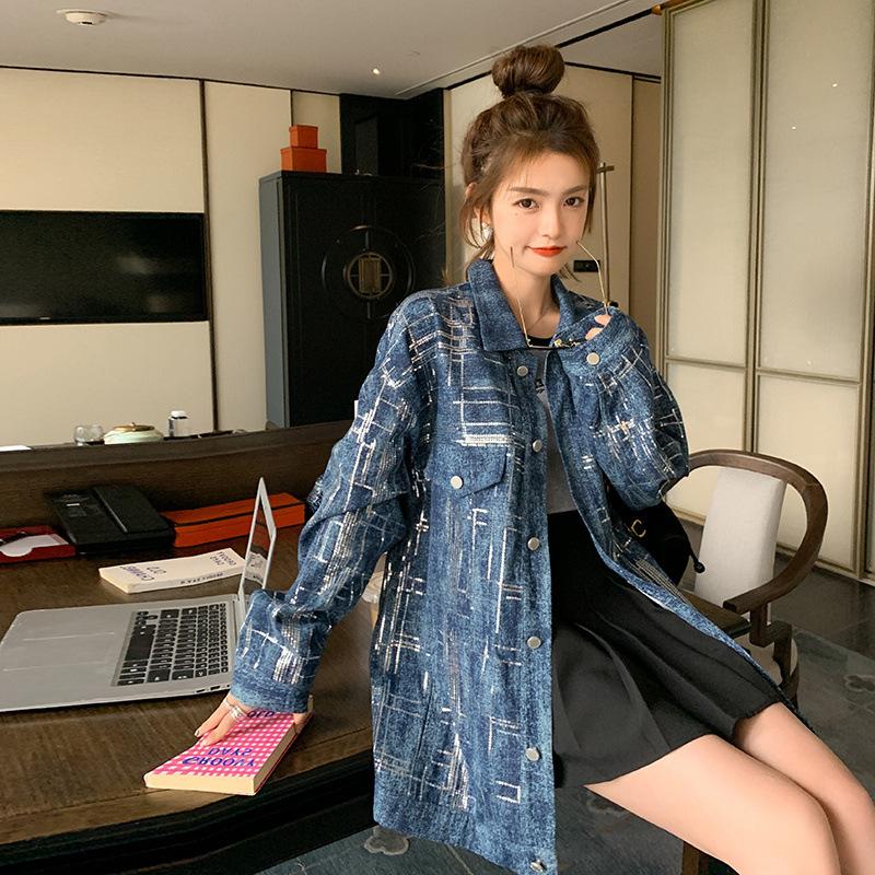 Women's Sequined Design, Stylish Lapels, Fashionable Single-breasted Loose, Age-reducing and Versatile Denim Jacket for Women