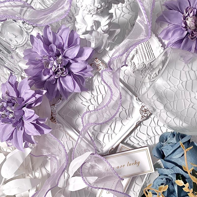 

Gumei Photo Props Set: Background Paper & Faux Flowers Display Kit