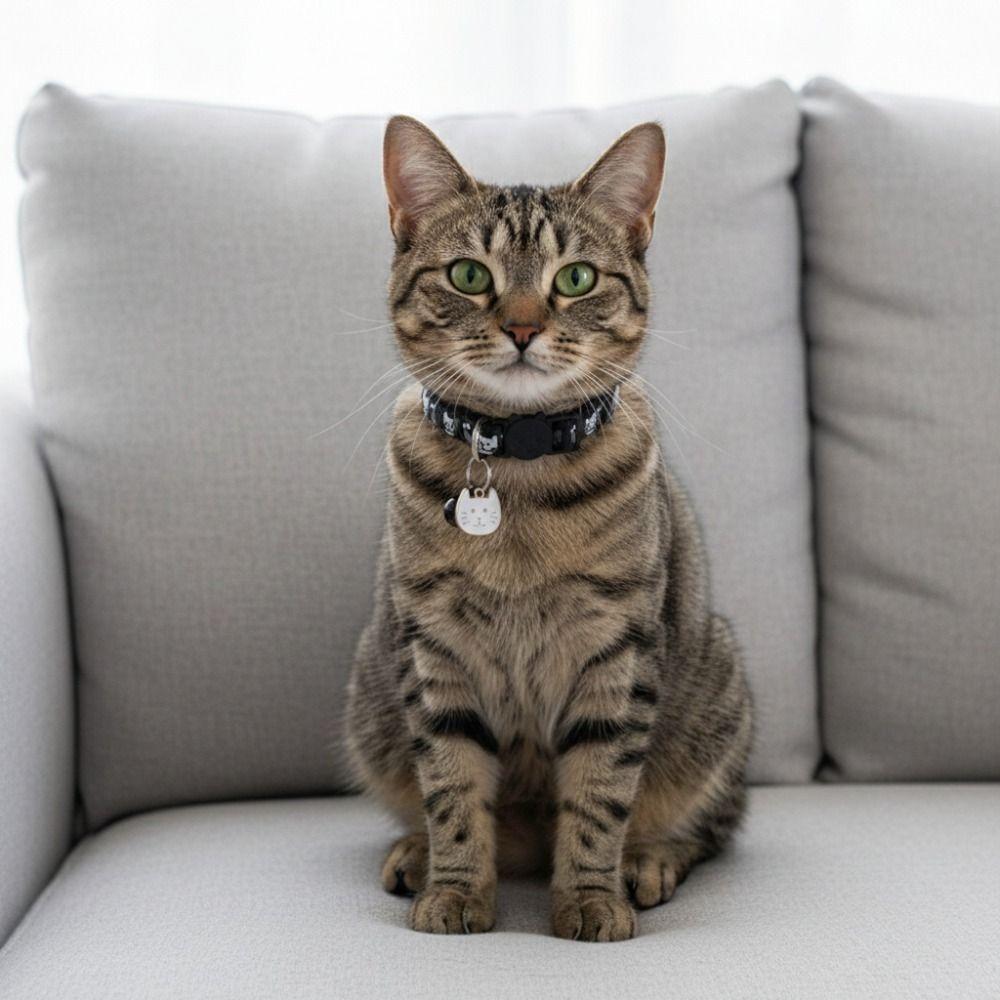 Adjustable Pet Cat Collar Safety Buckle with Cat Face Pendant Bell Anti-lost Cat Necklace Cat Pattern Quick Release